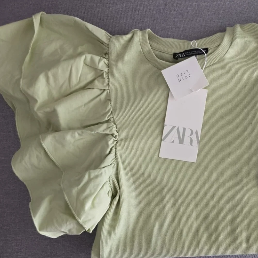 🍃✨‎ Zara Ribbed Ruffle Bodysuit (NEW WITH TAG) ✨🍃